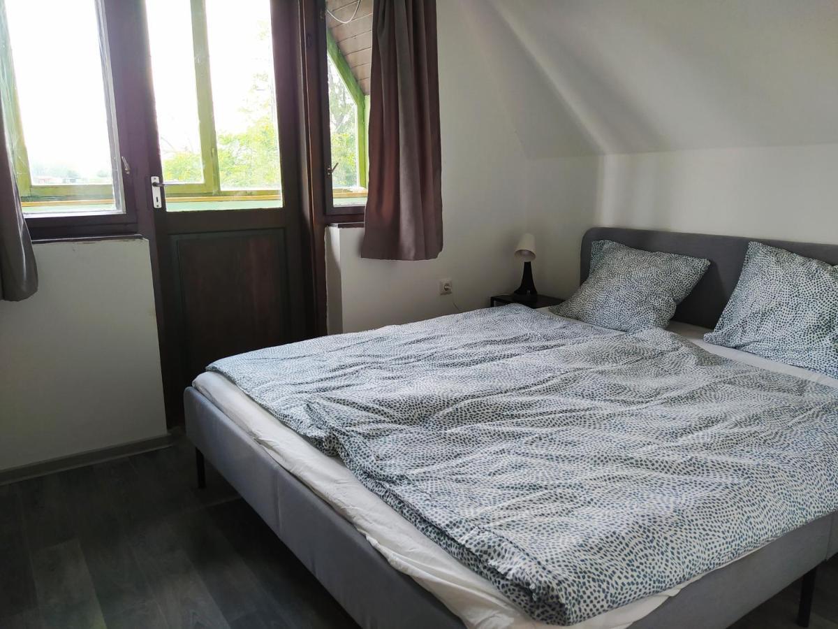 Stéghouse Kis-Duna Domsod Kültér fotó