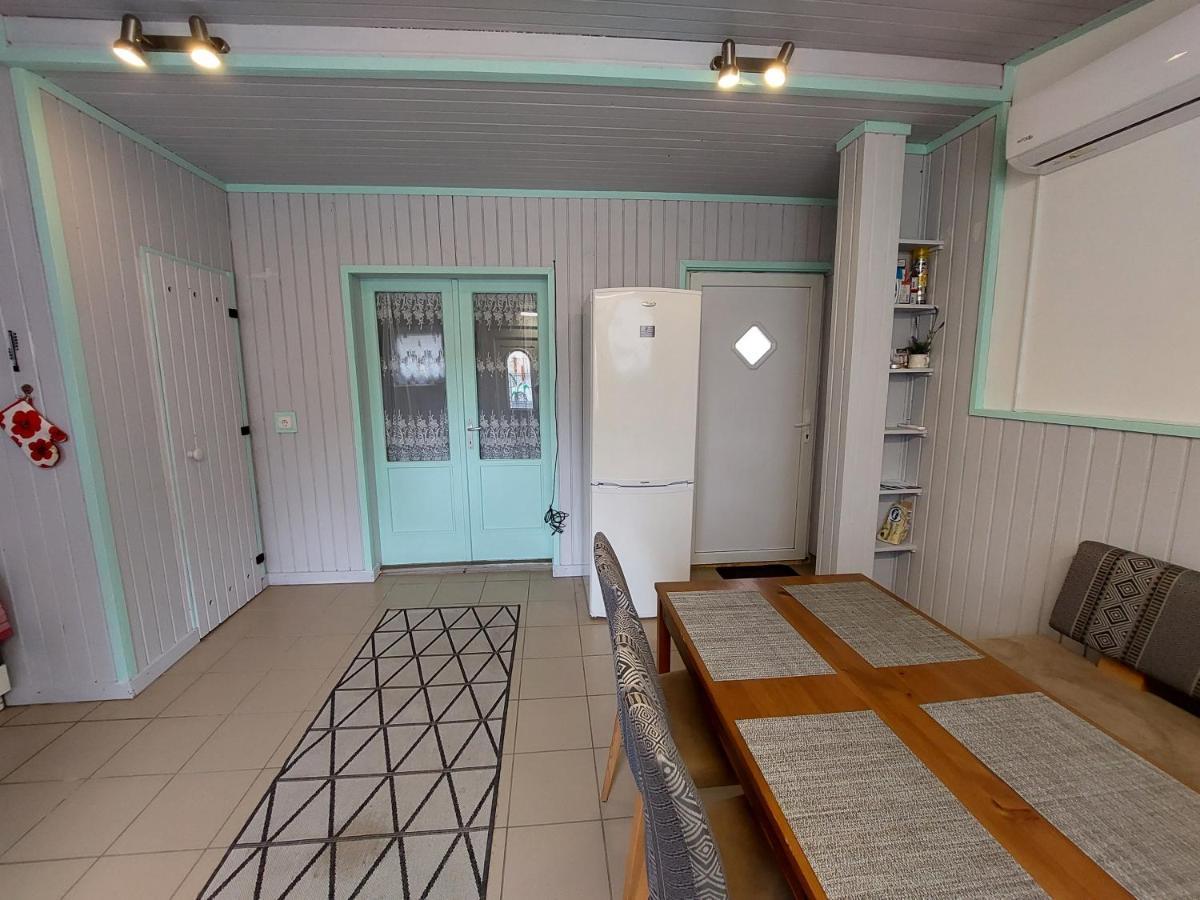 Stéghouse Kis-Duna Domsod Kültér fotó